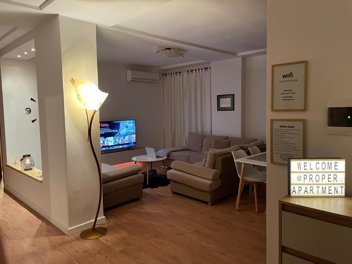 Proper Apartment 1 티라나 외부 사진